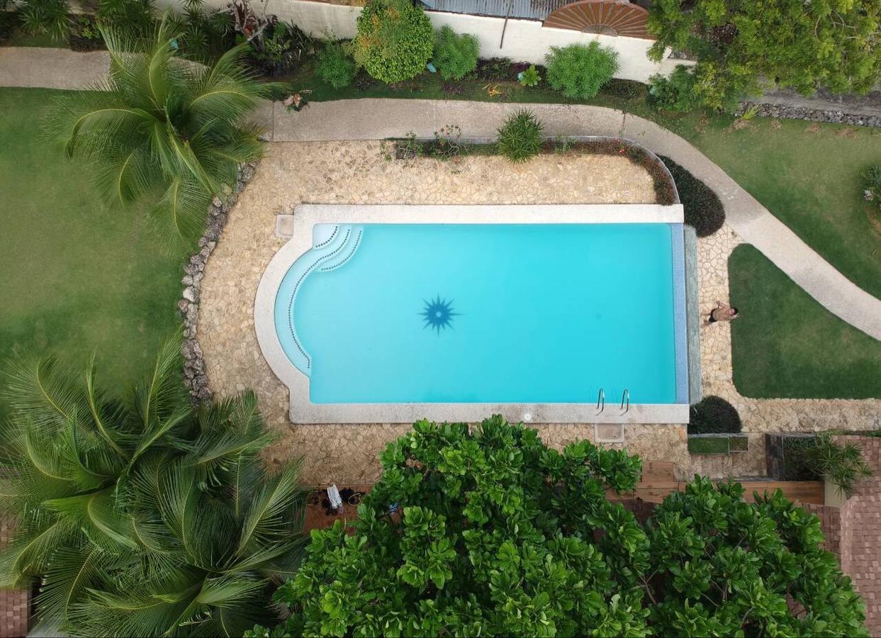 Feel Deep Dive Resort Lapu-Lapu City Exterior photo